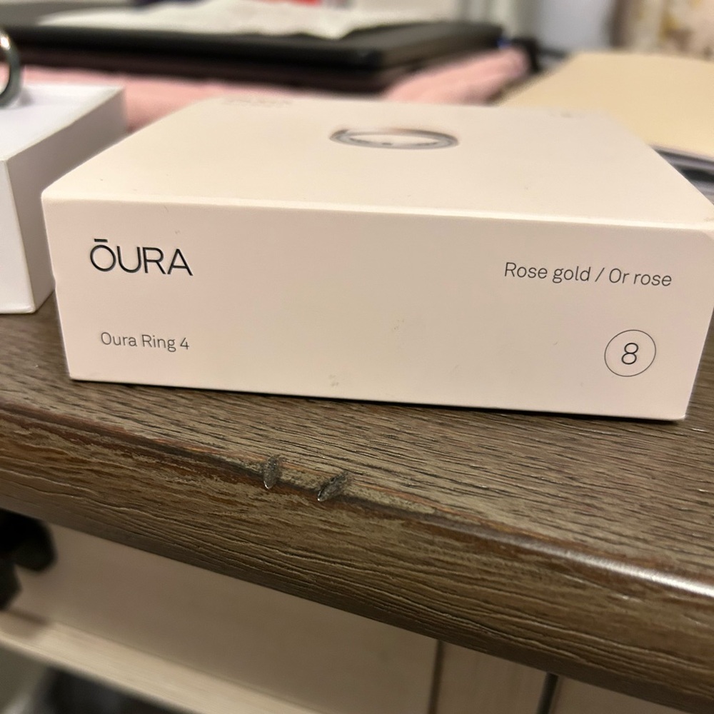 Oura Women's Ring in rose gold size 8 - Picture 2 of 7